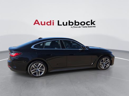 Used 2025 BMW 430i xDrive w/ Premium Package image 9