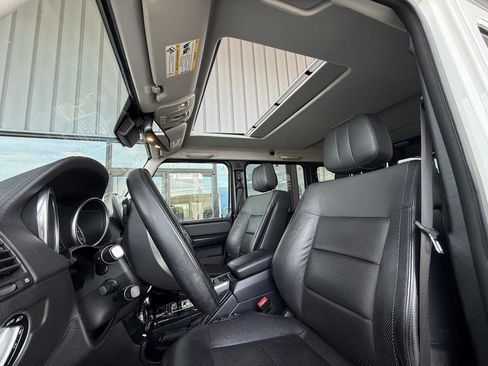 Used 2017 Mercedes-Benz G 550 image 13