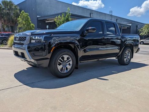 New 2026 Nissan Frontier SV RWD image 9