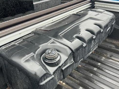 Used 2018 Nissan Titan Platinum Reserve w/ Platinum Utility Package image 33