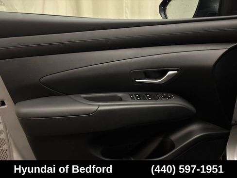 Used 2026 Hyundai Tucson SEL FWD image 12
