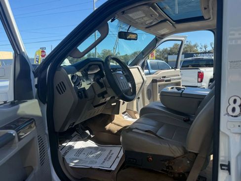 Used 2008 Ford F250 Lariat image 14