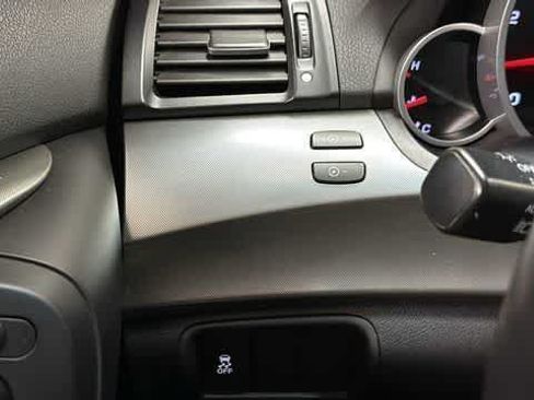 Used 2010 Acura TL w/ Technology Package FWD image 3