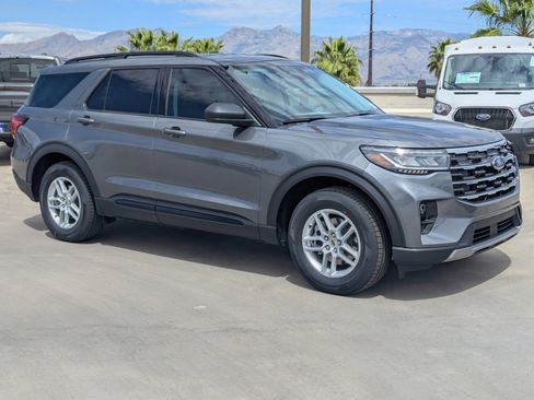 New 2026 Ford Explorer Active w/ Active Comfort Package RWD image 1