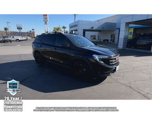 Certified 2020 GMC Terrain SLE w/ Driver Convenience Package image 2