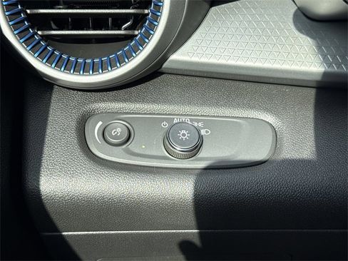 New 2026 Chevrolet Trax LS w/ LS Convenience Package image 16