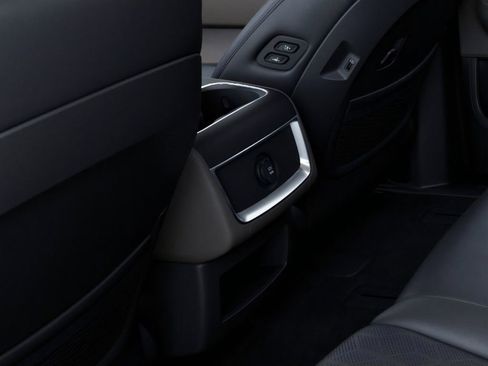 New 2026 Kia Carnival EX image 26