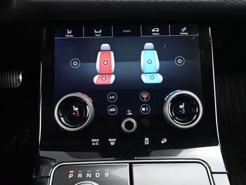Used 2020 Land Rover Range Rover Velar R-Dynamic S image 31