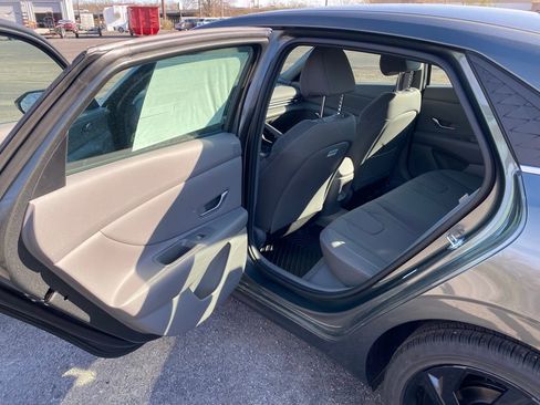 New 2026 Hyundai Elantra SEL Sport image 27