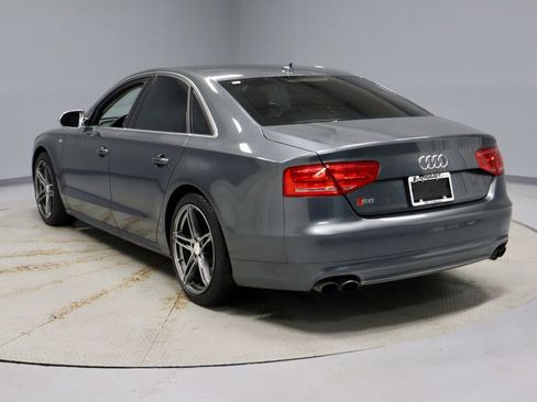 Used 2013 Audi S8 w/ Driver Assistance Pkg image 10