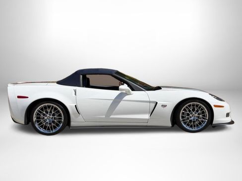 Used 2013 Chevrolet Corvette 427 w/ 1SC Preferred Equipment Group RWD image 4