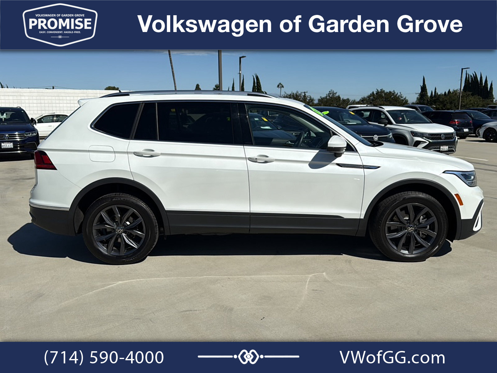 Used 2023 Volkswagen Tiguan SE FWD image 9