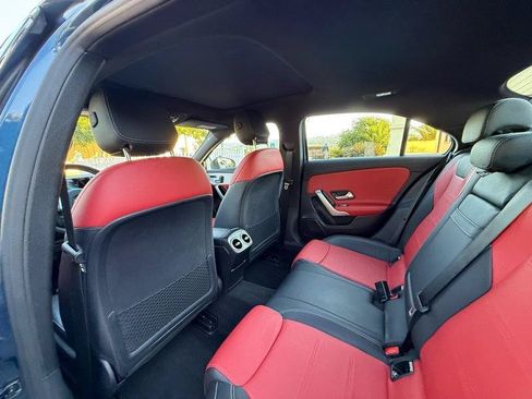 Used 2019 Mercedes-Benz A 220 image 41