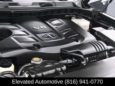 Used 2021 INFINITI QX80 Luxe w/ Cargo Package AWD/4WD image 24