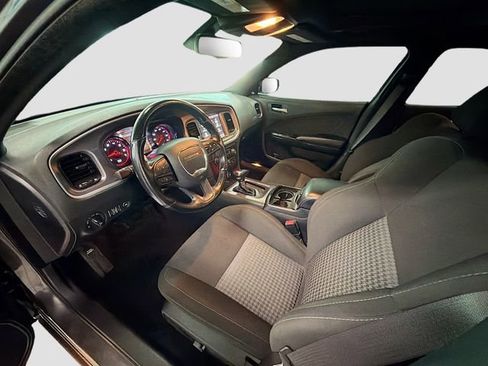 Used 2021 Dodge Charger GT w/ Blacktop Package image 19