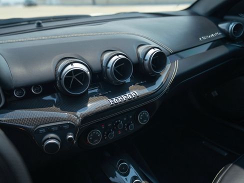 Used 2015 Ferrari F12 Berlinetta RWD image 57
