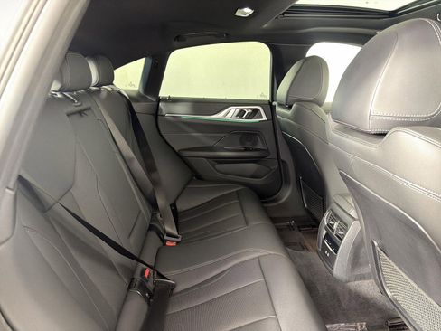 Used 2023 BMW i4 eDrive40 w/ M Sport Package image 31