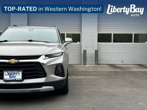 Used 2021 Chevrolet Blazer LT AWD/4WD image 2