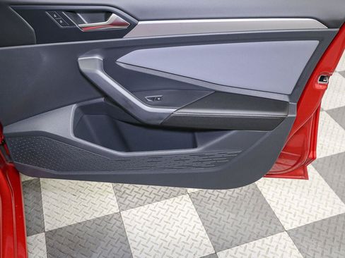 Certified 2026 Volkswagen Jetta SE FWD image 21