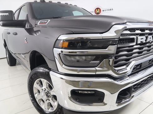 Used 2025 RAM 2500 Lone Star image 15