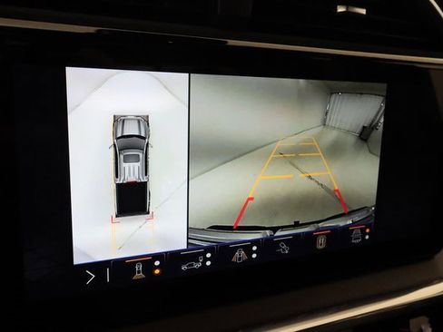 Used 2025 GMC Sierra 1500 Denali w/ Technology Package image 16