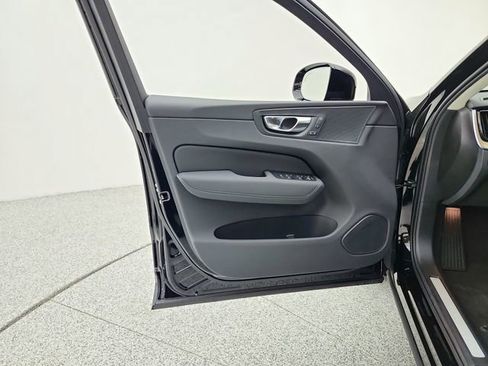 New 2026 Volvo XC60 B5 Plus w/ Climate Package image 27