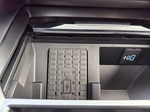 New 2026 Ford F250 Platinum image 36