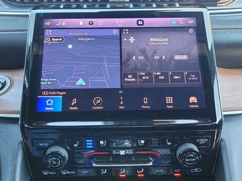 Used 2022 Jeep Grand Cherokee Summit AWD/4WD image 25