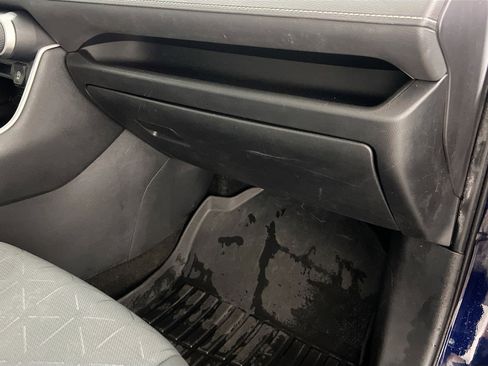 Used 2020 Toyota RAV4 XLE w/ Convenience Package image 35