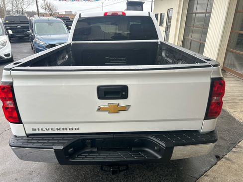 Used 2018 Chevrolet Silverado 1500 LT image 8