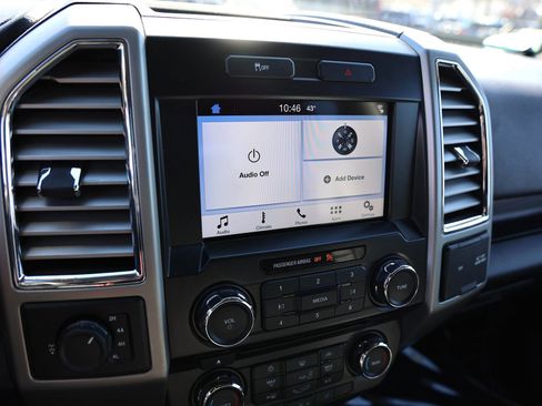 Used 2016 Ford F150 Lariat image 25