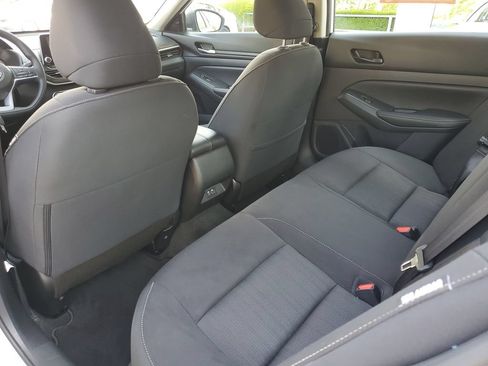 Certified 2025 Nissan Altima 2.5 SV FWD image 13