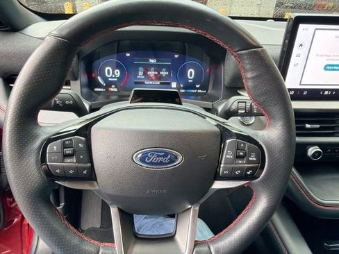 Used 2025 Ford Explorer ST-Line AWD/4WD image 17