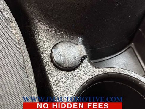 Used 2016 Chevrolet Cruze LT image 34