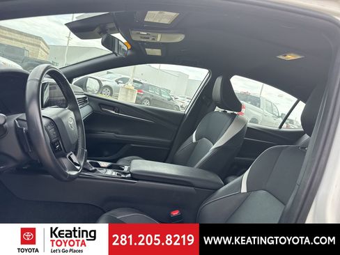 Certified 2025 Toyota Camry SE image 18