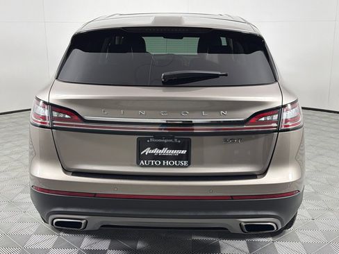 Used 2020 Lincoln Nautilus Reserve image 6