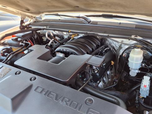 Used 2015 Chevrolet Tahoe LT RWD image 10
