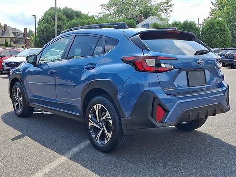 Used 2024 Subaru Crosstrek 2.0i Premium AWD/4WD image 4