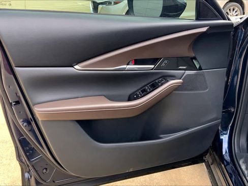 Used 2025 MAZDA CX-30 AWD 2.5 S w/ Premium Package image 10