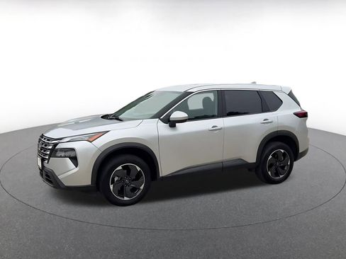 Used 2025 Nissan Rogue SV AWD/4WD image 8
