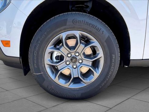 New 2025 Ford Maverick XLT image 11