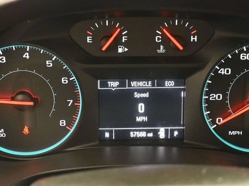 Used 2018 Chevrolet Malibu LT FWD image 13