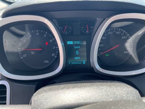 Used 2016 Chevrolet Equinox LT w/ Convenience Package FWD image 6