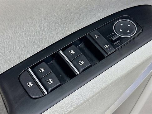 Used 2024 Kia Soul LX w/ Option Group 015 image 18