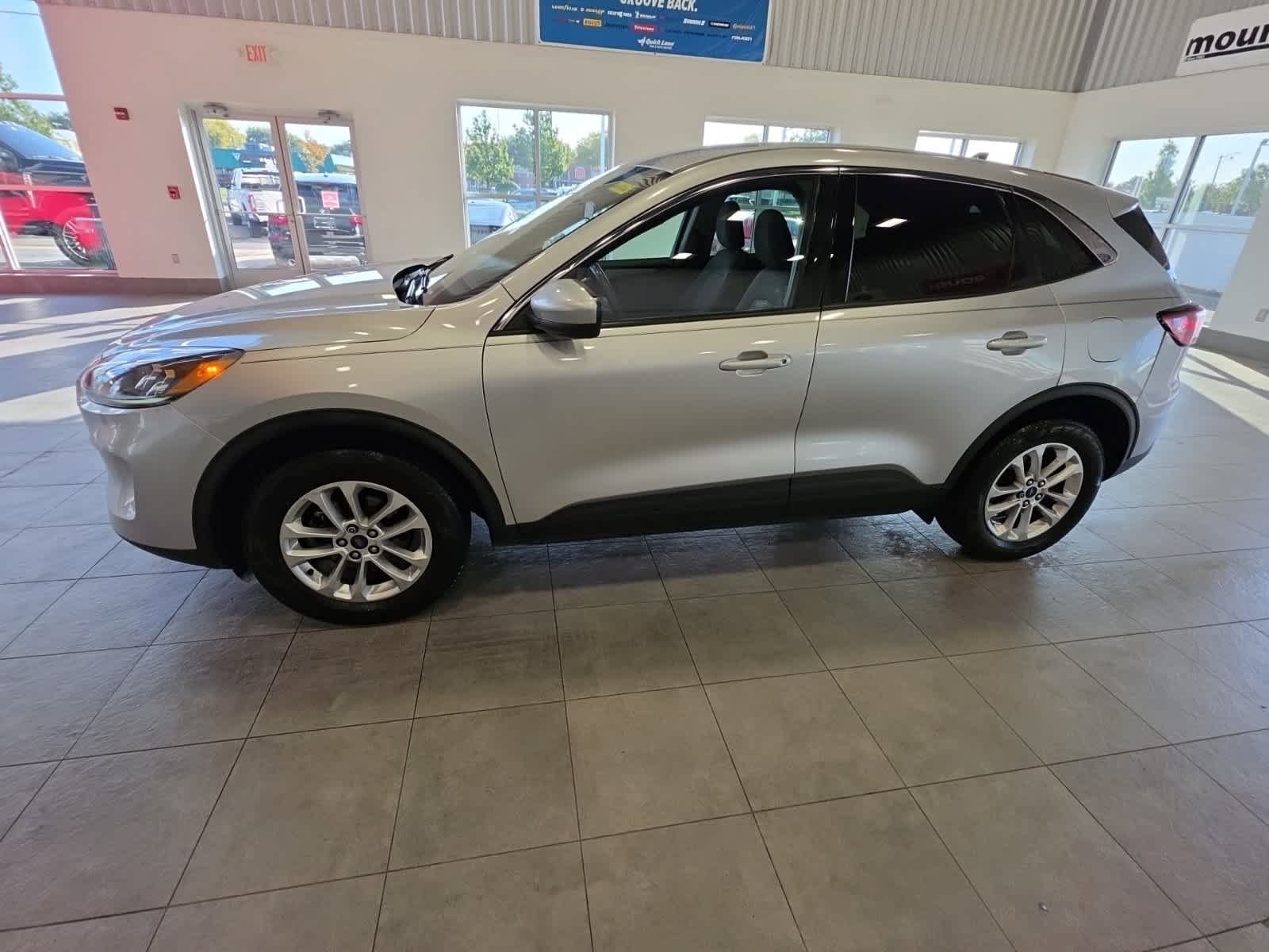 Used 2020 Ford Escape SE AWD/4WD image 20