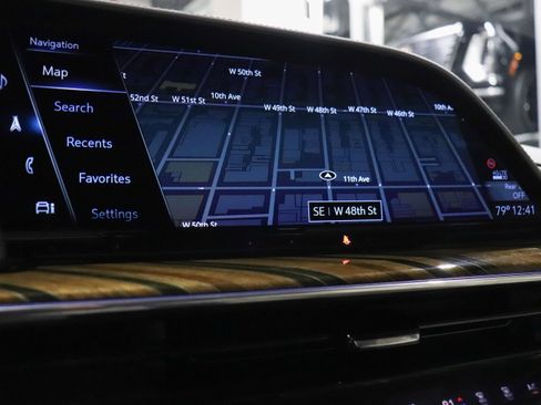 Certified 2022 Cadillac Escalade ESV Sport Platinum image 39