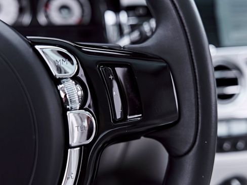 Used 2014 Rolls-Royce Wraith RWD image 63