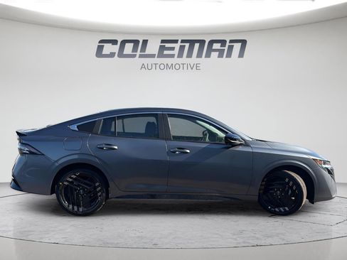 New 2026 Nissan Sentra SR w/ SR All Weather Package FWD image 6