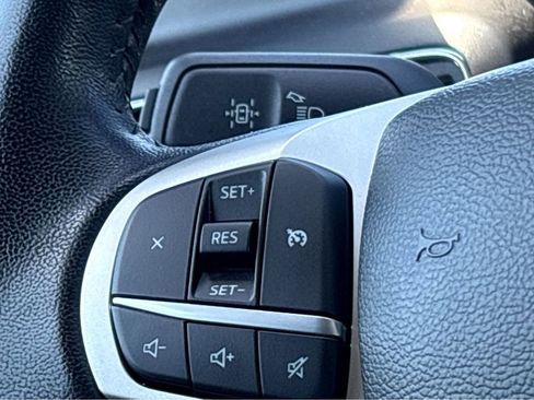 Used 2023 Ford Explorer XLT w/ Equipment Group 202A AWD/4WD image 14