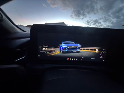 Used 2025 Ford Mustang GT Premium image 21